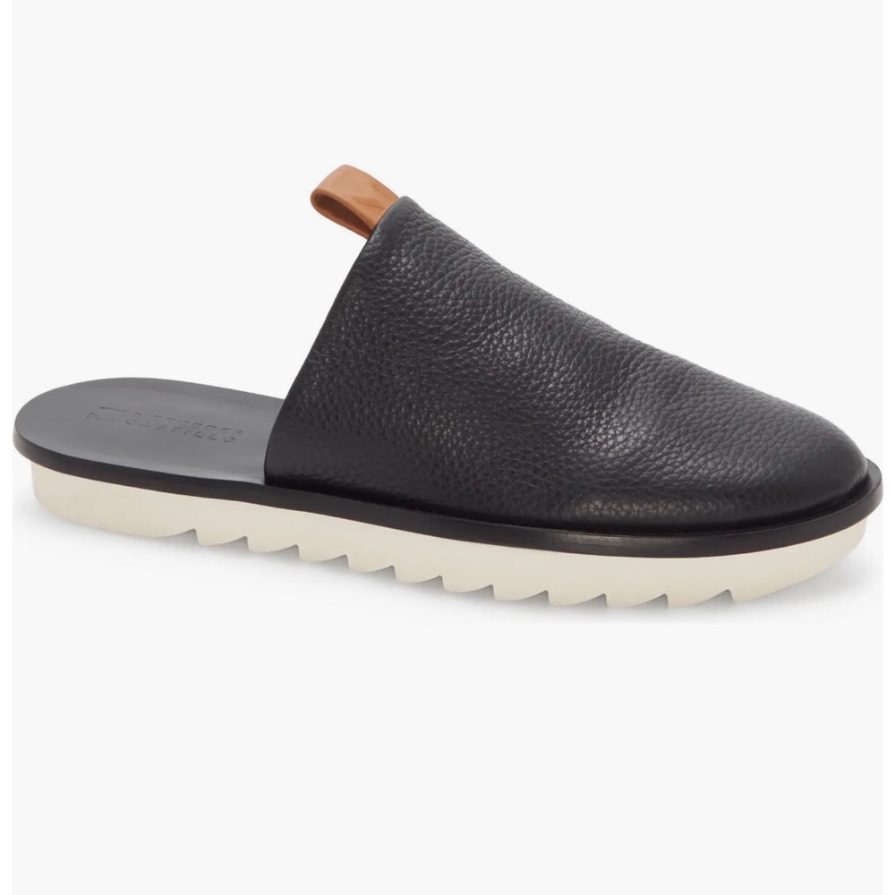 Mercedes Castillo Teah Pebbled Leather Mule (size 8)